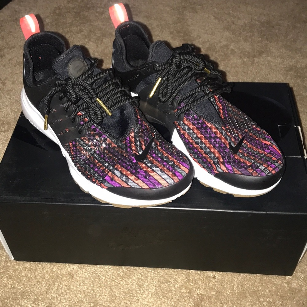 Women’s Nike Air Presto Sneaker JRCD PRM - Size 7
